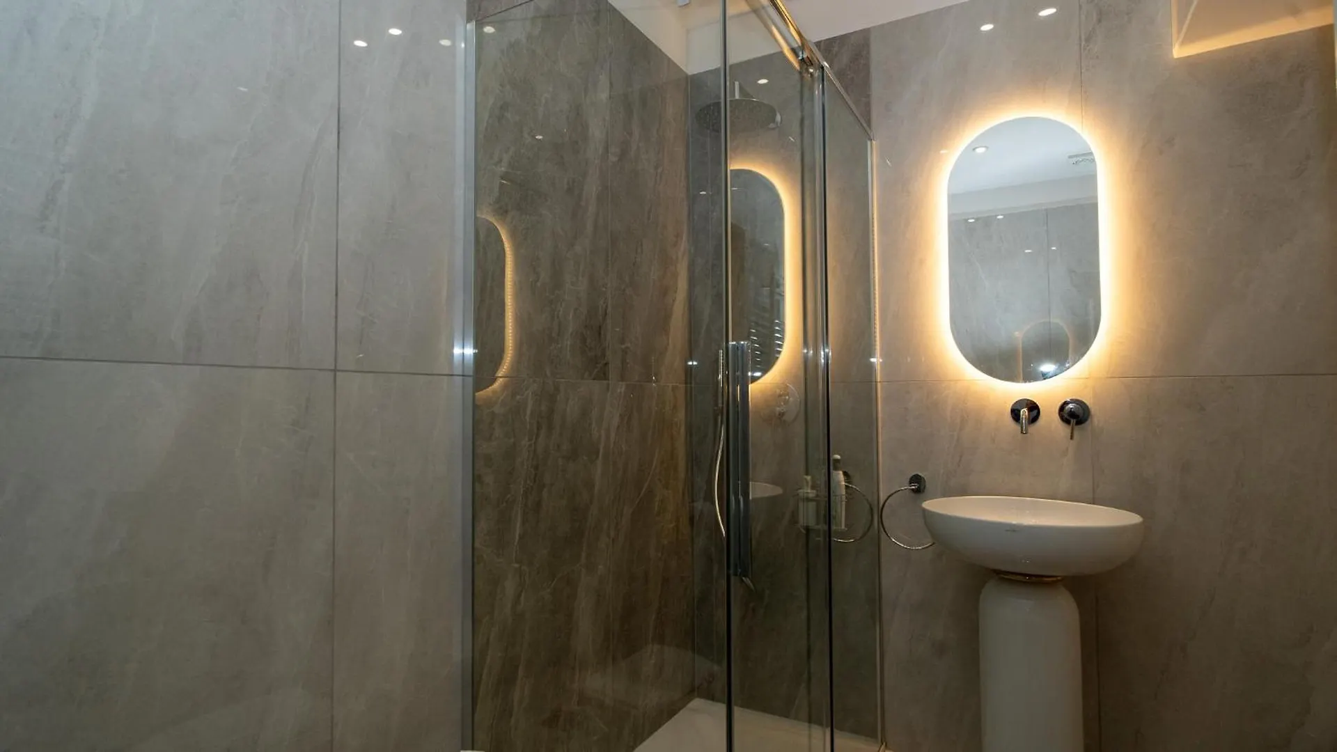 Dome 266 Hotel Naples 0*,  Italy