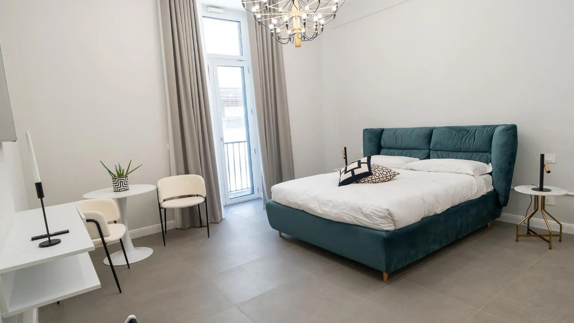 Dome 266 Hotel Naples Guest house